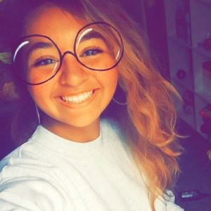 Meet your Posher, Bri